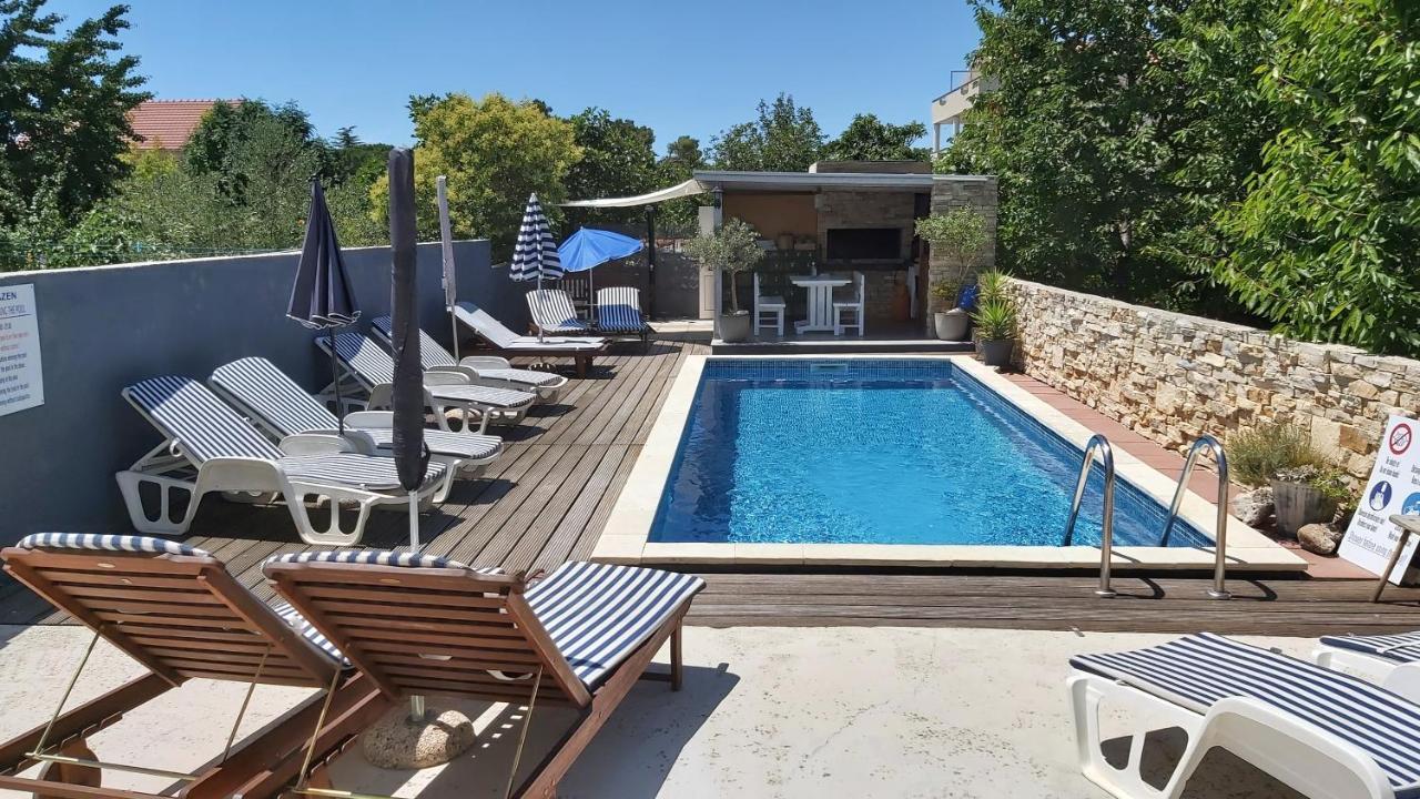 Guest House Dragic ซาดาร์ ภายนอก รูปภาพ