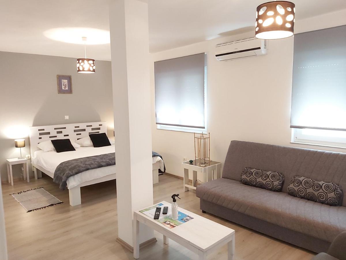 Guest House Dragic ซาดาร์ ห้อง รูปภาพ