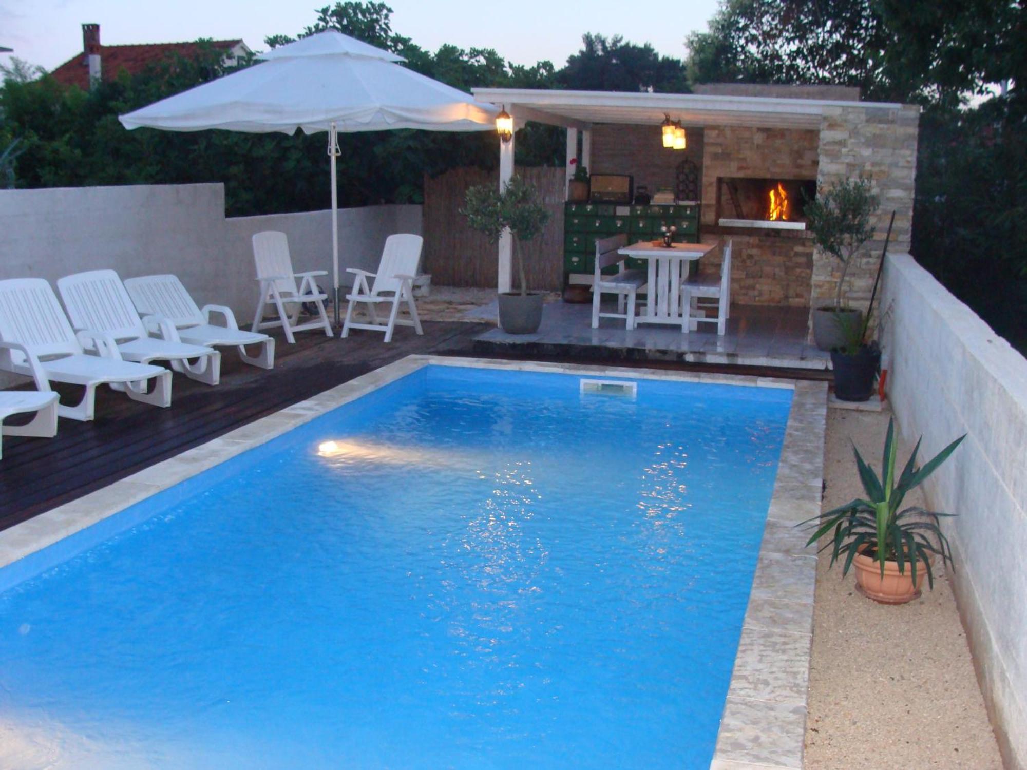 Guest House Dragic ซาดาร์ ภายนอก รูปภาพ